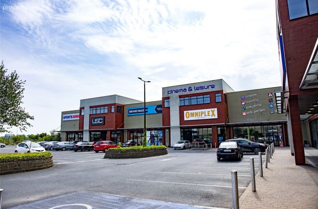 Centre Point Retail Park, Circular Road, Roscommon, Co. Roscommon, Roscommon Town, Co. Roscommon - Click to view photos