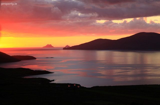 Loher, Waterville, Derrynane, Co. Kerry - Click to view photos