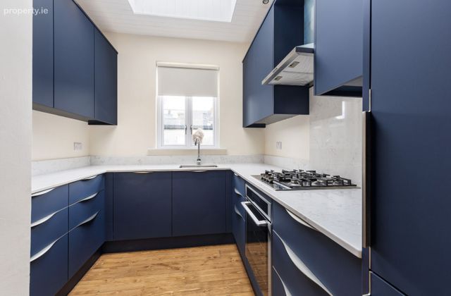 1 Shandon Drive, Phibsborough, Dublin 7 - Click to view photos
