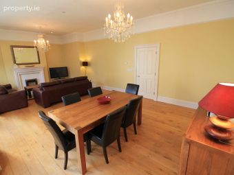 4 Douglas House, Maryborough Hill, Rochestown, Co. Cork - Image 3