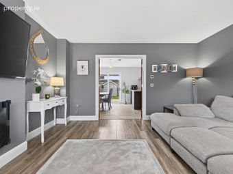 6 Manor Drive, Roxborough Manor, Wexford Town, Co. Wexford - Image 4
