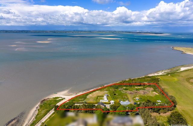 Fort View, The Burrow, Rosslare Strand, Co. Wexford - Click to view photos
