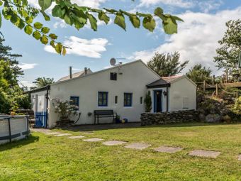 La Nua, Gubbeen, Schull, Co. Cork