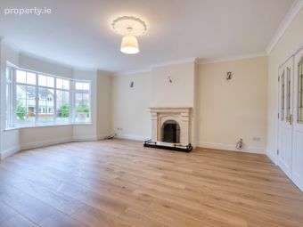 27 Castle Glen, Newtownforbes, Co. Longford, Newtownforbes, Co. Longford - Image 2