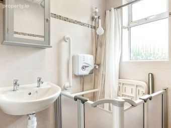 19 Palmer Park, Rathfarnham, Dublin 16, Rathfarnham, Dublin 16 - Image 5
