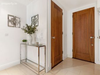 1 Shrewsbury Square, Sandymount Avenue, Ballsbridge, Dublin 4, Ballsbridge, Dublin 4 - Image 2