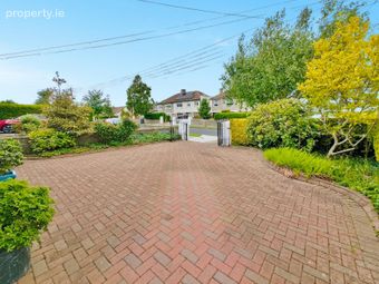 85 Meadow Grove, Dundrum, Dublin 16 - Image 3