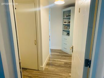 Apartment 8, Ropewalk Place, Dublin 4, Irishtown, Dublin 4 - Image 2