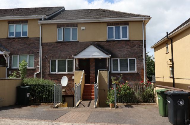 36 Graham's Court, Ballynerrin, Wicklow Town, Co. Wicklow - Click to view photos