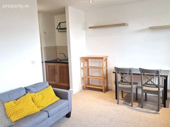 Apartment 23, Newmarket Hall, The Coombe, Dublin 8 - Image 3