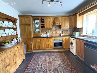 8 The Meadows, Drumlish, Drumlish, Co. Longford - Image 5