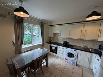 15 Temple Square, Temple Road, Dartry, Dublin 6 - Image 4