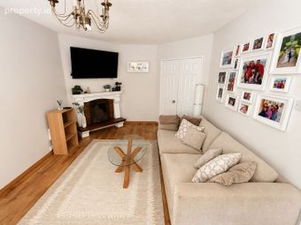 10 Parc Na Silla Rise, Loughlinstown, Co. Dublin - Image 4