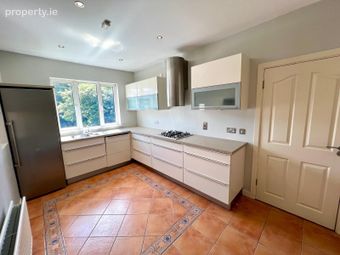 Foxrock Park, Foxrock, Dublin 18 - Image 5