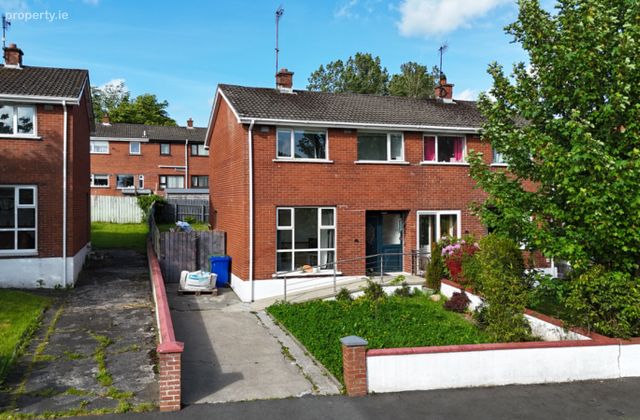 66 Ashlawn, Letterkenny, Letterkenny, Co. Donegal - Click to view photos