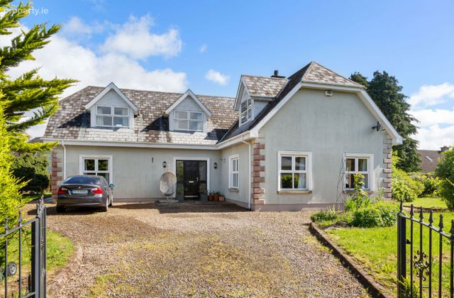 11 Togher P&aacute;irc, Roundwood, Roundwood, Co. Wicklow - Click to view photos