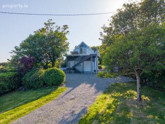 Tim's Cottage, Kilfinnan, Glandore, Co. Cork - Image 2