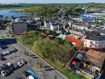 Flynns Field, Townspark, Carrick-on-Shannon, Co. Leitrim - Image 2
