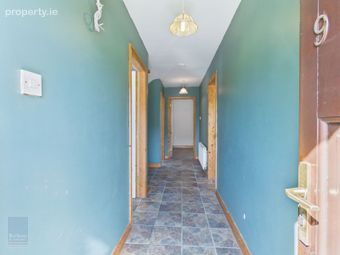 9 Somers Way, Ballycullane, Co. Wexford - Image 2
