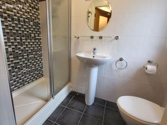 32 Woodfield Hall, Station Road, Blarney, Co. Cork - Image 5