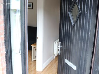 30 D&uacute;n Na Carraige, Kingscourt, Kingscourt, Co. Cavan - Image 3