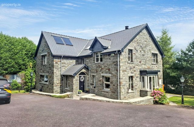 14 Glen Richmond, Sallybrook, Sallybrook, Co. Cork - Click to view photos