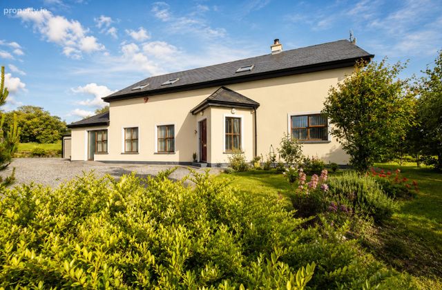 Killavally West, Westport, Killavally, Co. Mayo - Click to view photos