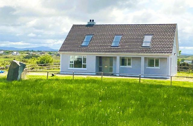 Kilclooney Beg, Portnoo, Portnoo, Co. Donegal - Click to view photos