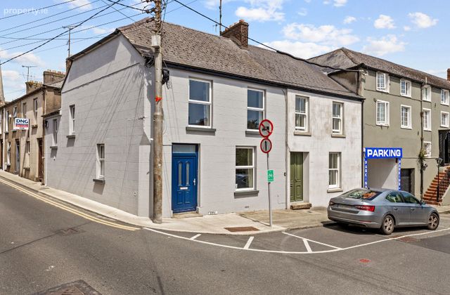 1b Saint Peter's Square, Wexford, Wexford Town, Co. Wexford - Click to view photos