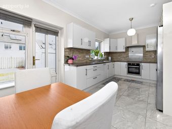 8 Daffodil Way, Forest Hill, Carrigaline, Co. Cork - Image 4