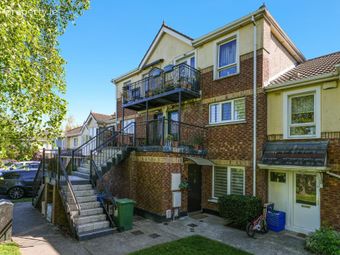 73 Castlegrange Square, Clondalkin, Dublin 22, Clondalkin, Dublin 22 - Image 3