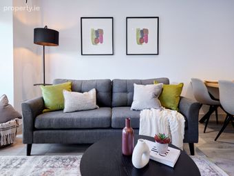Apartment 18, Block 2, The Green, Barnoaks, Citywest, Co. Dublin - Image 3