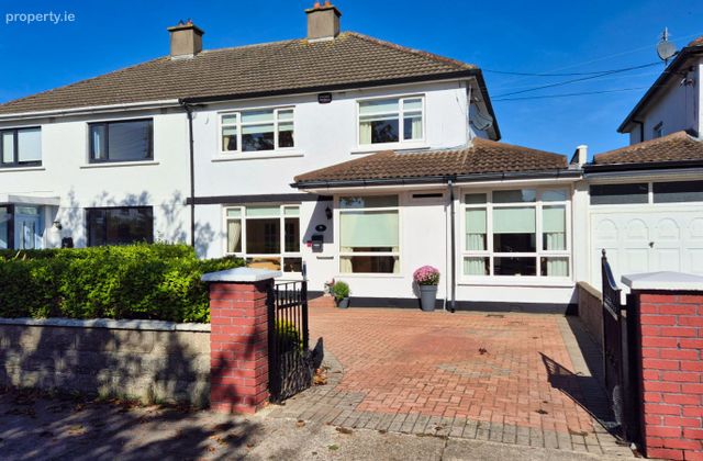 356 Sutton Park, Sutton, Dublin 13 - Click to view photos
