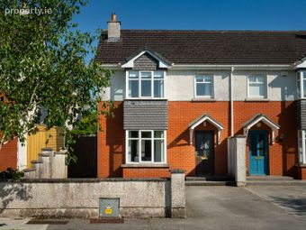 83 Sl&iacute; An Choiste, Monksland, Athlone, Co. Roscommon