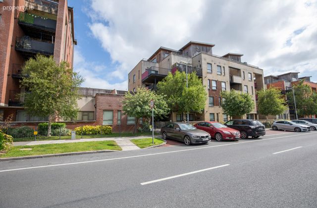 Apartment 2, 30 Marrsfield Avenue, Clongriffin, Dublin 13 - Click to view photos