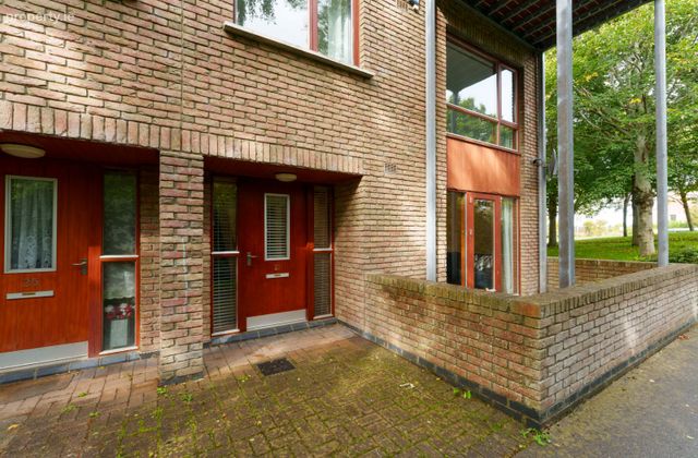 21 Hunters Green, Hunters Wood, Firhouse, Dublin 24 - Click to view photos
