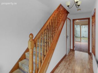 76 Lakeview, The Fair Green, Townparks, Co. Cavan - Image 3