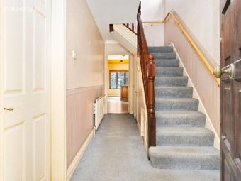 19 Woodville Grove, Lucan, Co. Dublin, Lucan, Co. Dublin - Image 2