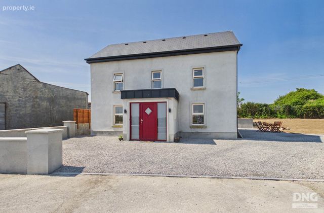 Lisnacroghy Or Gallowstown, Old Boyle Road, Roscommon Town, Co. Roscommon, Roscommon Town, Co. Roscommon - Click to view photos