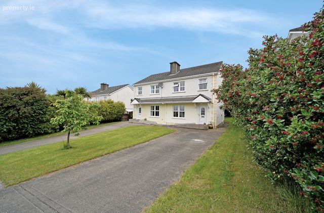 171 Meadowhill, Letterkenny, Co. Donegal, Letterkenny, Co. Donegal - Click to view photos