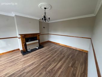 17 Glen Park, Letterkenny, Co. Donegal - Image 3