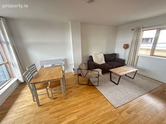 23 Crescent Court, Father Griffin Road, Galway City Centre, Galway City Centre, Co. Galway - Image 3