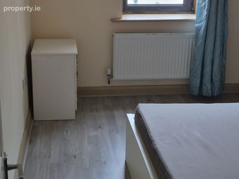 302 Block E, An Tsean Mhargadh, Greenlanes, Droghe, Drogheda, Co. Louth - Image 2