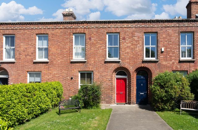 32 Frankfort Avenue, Rathgar, Dublin 6 - Click to view photos