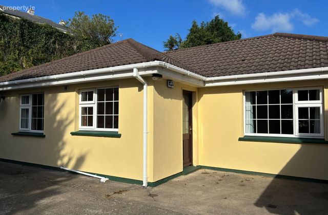 4 Glen Road, Crobally Upper, Tramore, Co. Waterford - Click to view photos