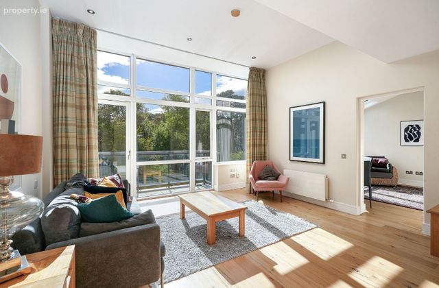 Apt 76, Wyckham Point, Wyckham Way, Ballinteer, Dublin 16 - Click to view photos
