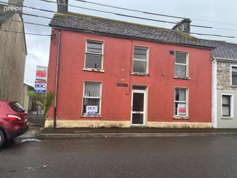 Derg House, Connacht Road Scarriff, Scarriff, Co. Clare