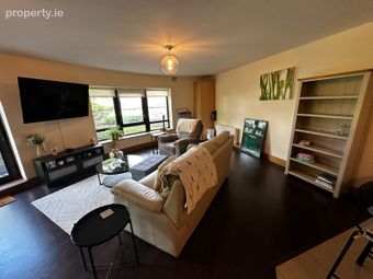 Apartment 8, D&uacute;n &Oacute;r&aacute;n, Oranhill Road, Oranhill, Oranhill, Co. Galway - Image 2