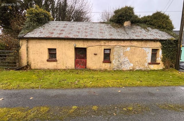 Shanbally, Williamstown, Williamstown, Co. Galway - Click to view photos
