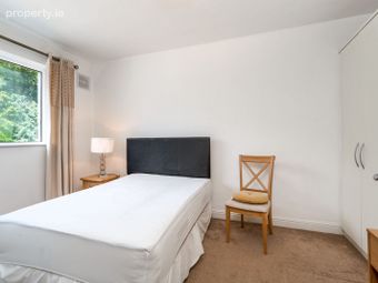 Apartment, Brookfield, Ballsbridge, Dublin 4 - Image 4
